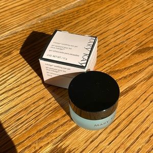 Mary Kay indulge soothing eye gel